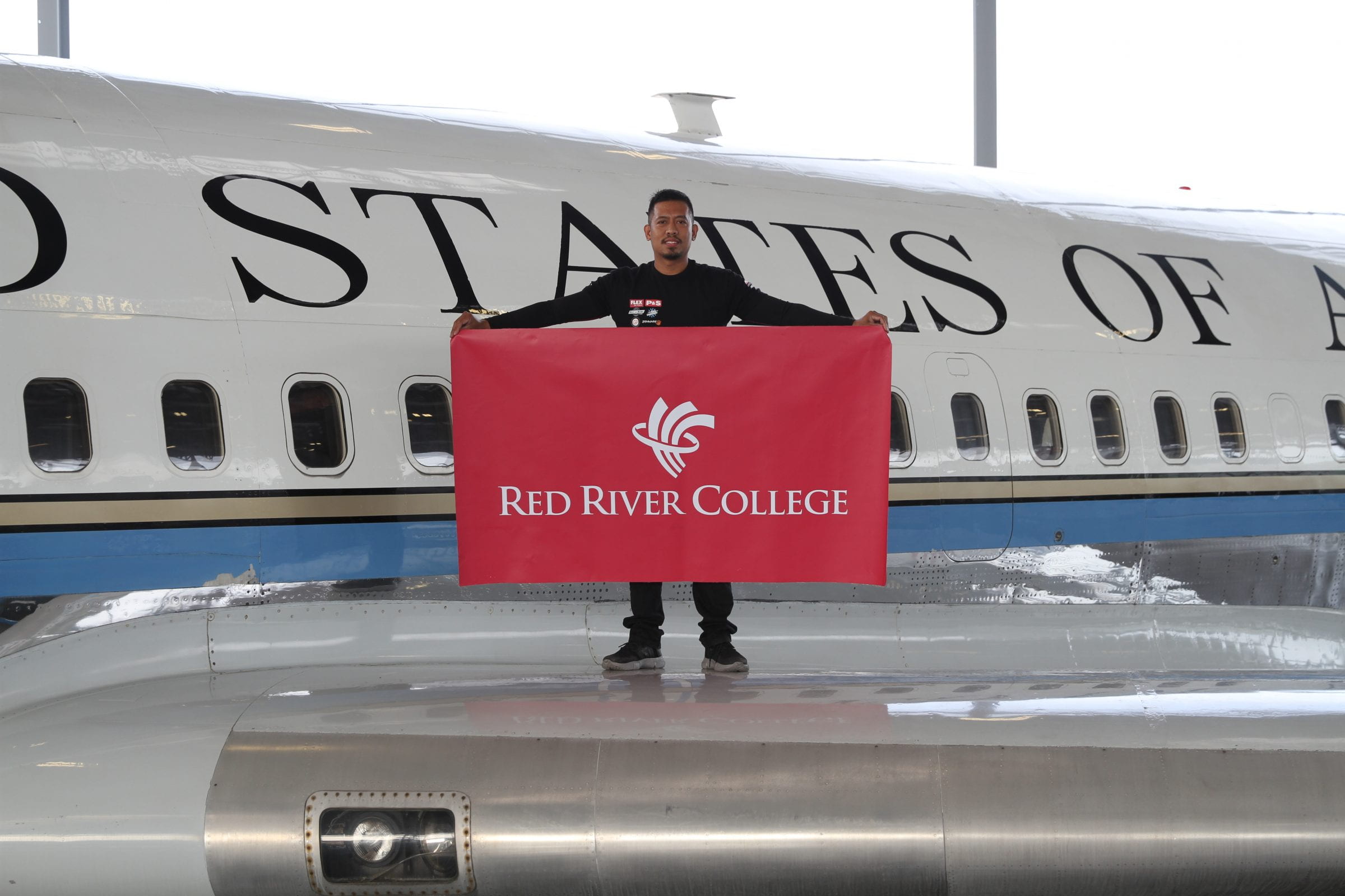 Crisanto Aquino with Air Force One