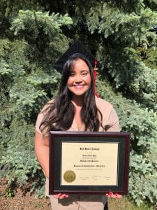 RRC grad Laura Dyer with certificate