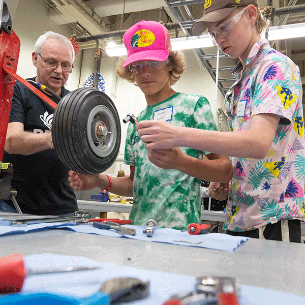 kids learning with wheel